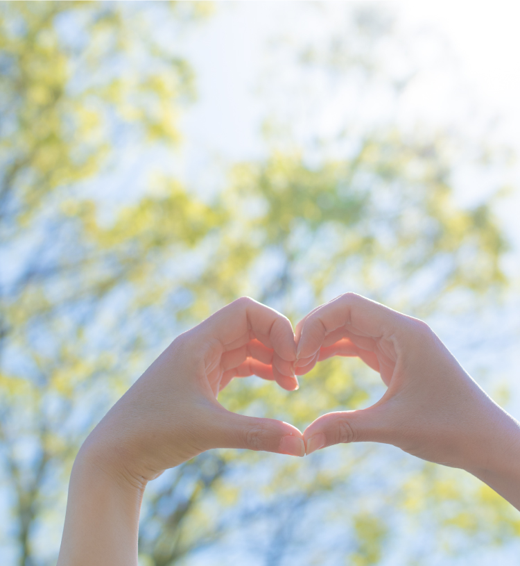 手で作られたハート